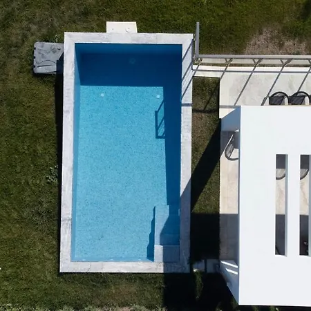 Mare - Private Pool, 4 Bdrms, Sea View, Bbq *