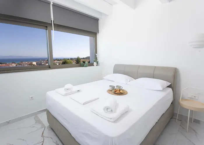 Mare - Private Pool, 4 Bdrms, Sea View, Bbq Hanioti