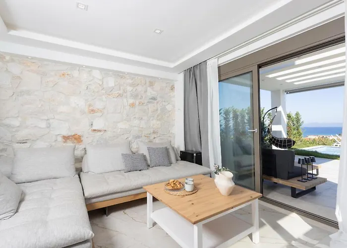 Mare - Private Pool, 4 Bdrms, Sea View, Bbq *