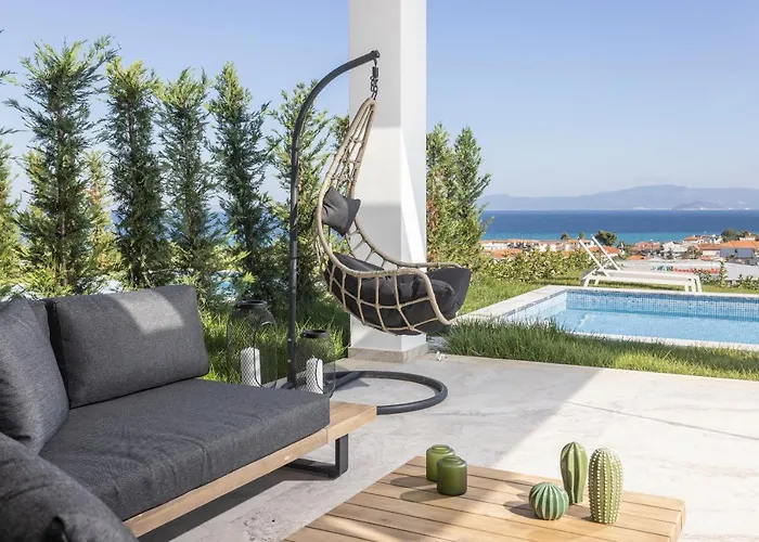 Mare - Private Pool, 4 Bdrms, Sea View, Bbq *