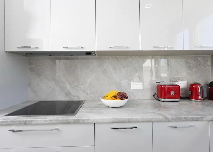 Mare - Private Pool, 4 Bdrms, Sea View, Bbq Vilă