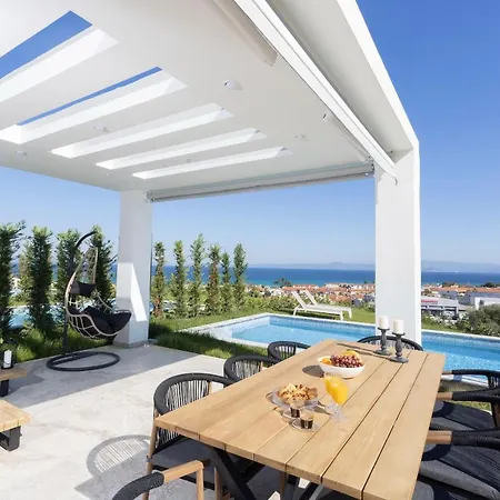 Mare - Private Pool, 4 Bdrms, Sea View, Bbq Villa Hanioti