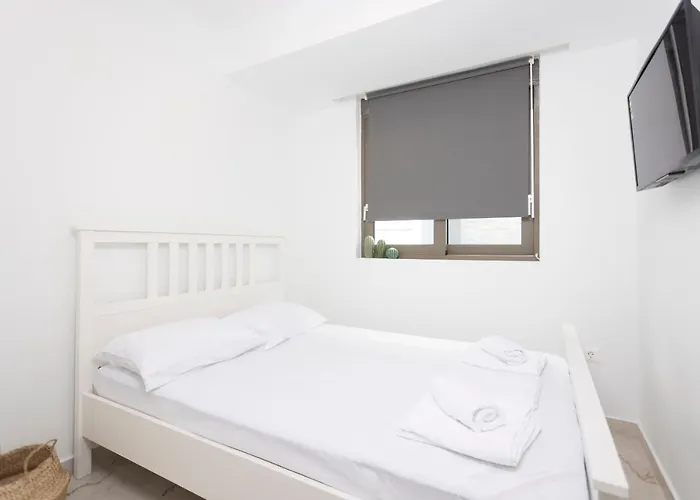 Mare - Private Pool, 4 Bdrms, Sea View, Bbq Chaniotis