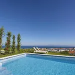 Villa Mare - Private Pool, 4 Bdrms, Sea View, Bbq