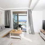 Mare - Private Pool, 4 Bdrms, Sea View, Bbq Villa *